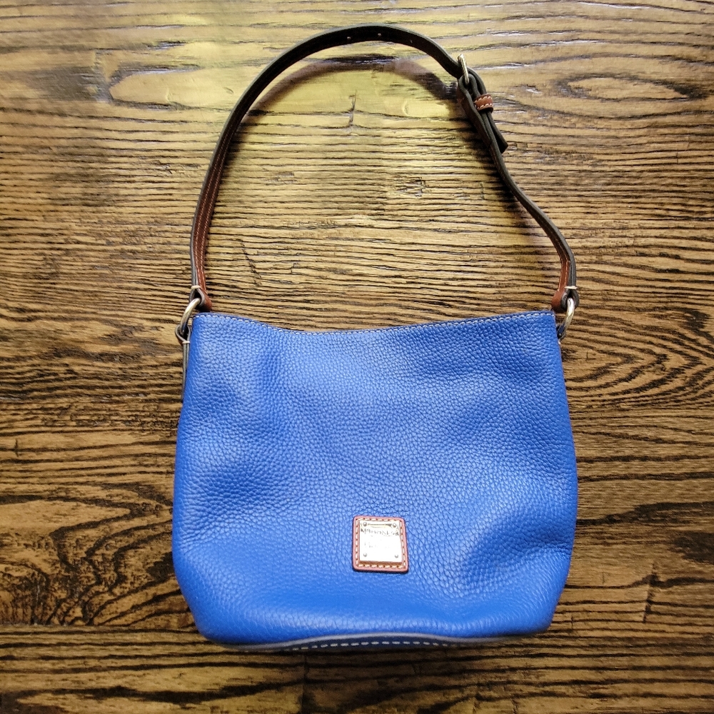 Dooney & Bourke purse